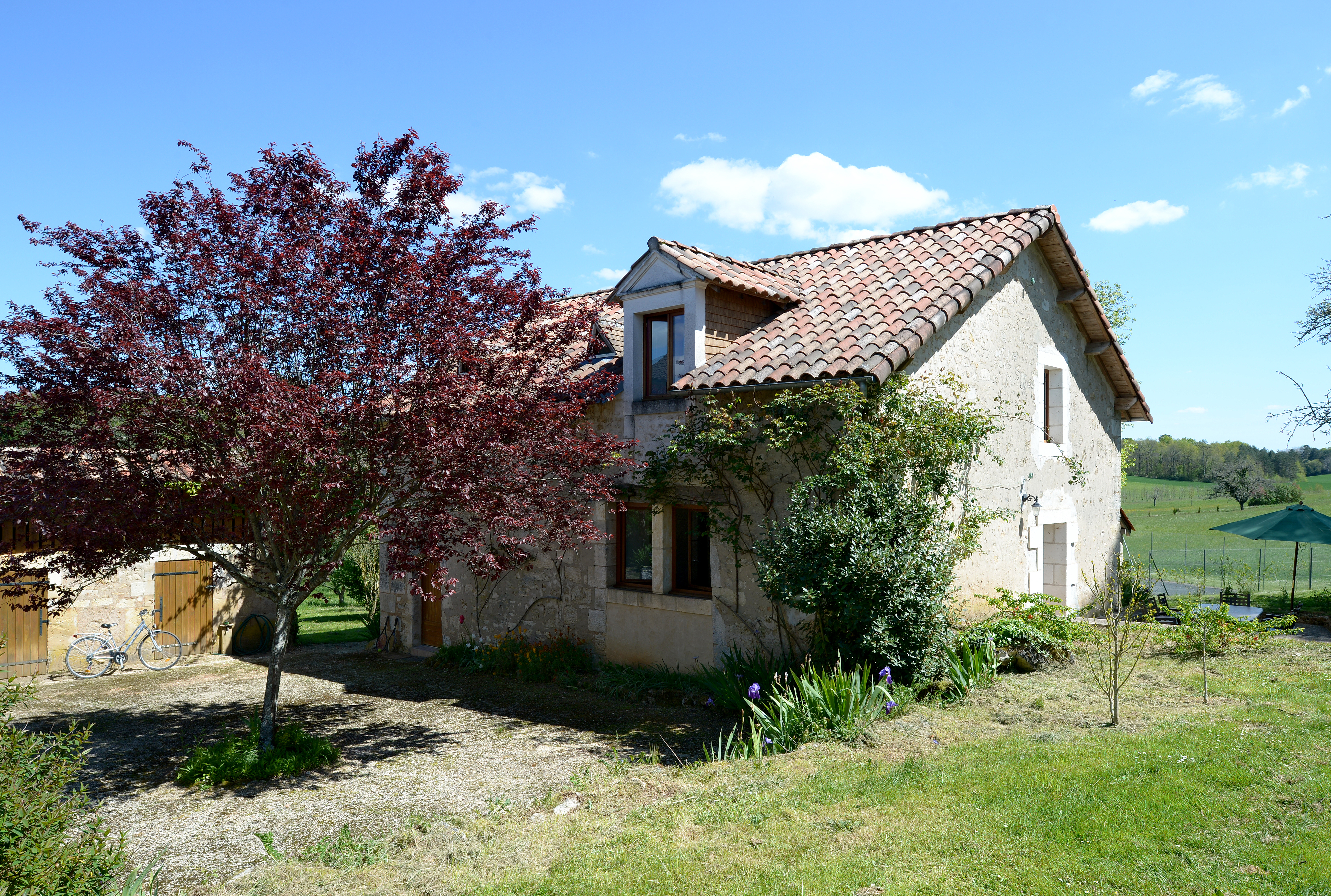 Our charming stone cottage offers the perfect retreat for your next vacation in Dordogne